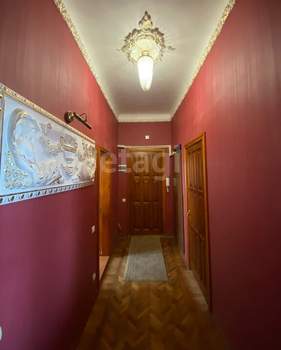 3-к квартира, вторичка, 72м2, 4/4 этаж