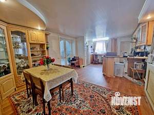 3-к квартира, вторичка, 85м2, 1/1 этаж