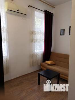 2-к квартира, вторичка, 38м2, 2/2 этаж