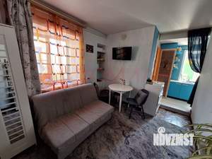 2-к квартира, вторичка, 34м2, 1/1 этаж