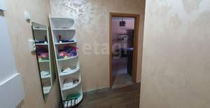 2-к квартира, вторичка, 44м2, 1/4 этаж