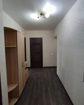 2-к квартира, вторичка, 54м2, 1/3 этаж