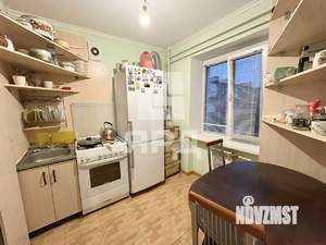 3-к квартира, вторичка, 64м2, 4/5 этаж
