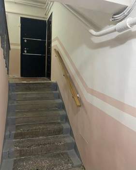 3-к квартира, вторичка, 54м2, 1/9 этаж