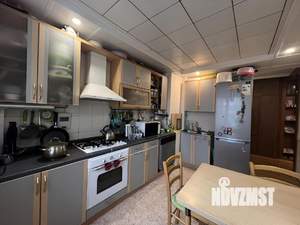 3-к квартира, вторичка, 70м2, 5/9 этаж