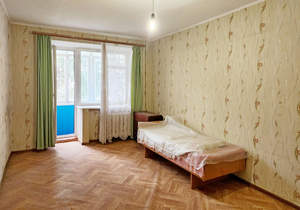 2-к квартира, вторичка, 45м2, 1/9 этаж