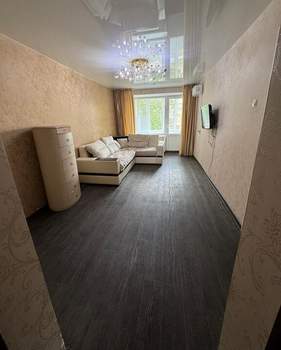 3-к квартира, вторичка, 58м2, 2/5 этаж