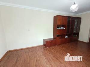 2-к квартира, вторичка, 42м2, 4/5 этаж