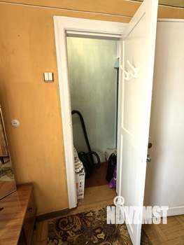 2-к квартира, вторичка, 40м2, 3/5 этаж
