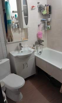 3-к квартира, вторичка, 63м2, 4/5 этаж