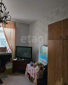 2-к квартира, вторичка, 42м2, 1/2 этаж