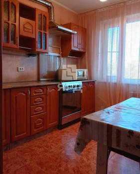 2-к квартира, вторичка, 50м2, 5/5 этаж