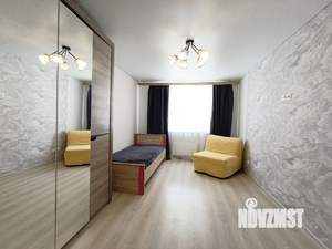 2-к квартира, вторичка, 56м2, 1/10 этаж