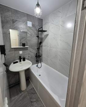 2-к квартира, вторичка, 47м2, 4/5 этаж