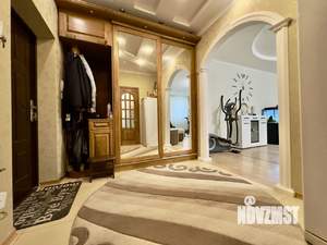 3-к квартира, вторичка, 105м2, 1/10 этаж