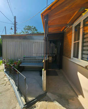2-к квартира, вторичка, 45м2, 1/1 этаж