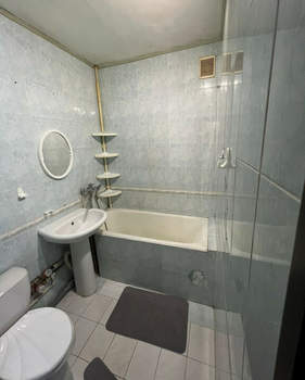 2-к квартира, вторичка, 35м2, 5/5 этаж