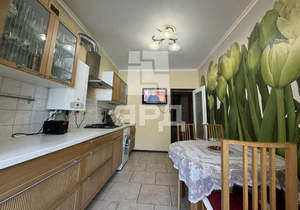 3-к квартира, вторичка, 84м2, 1/5 этаж