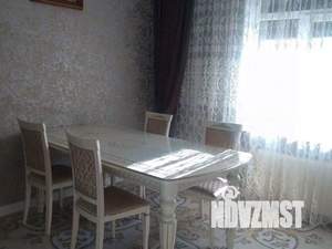 3-к квартира, вторичка, 111м2, 1/3 этаж