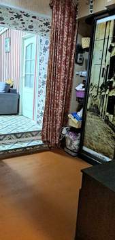 4-к квартира, вторичка, 72м2, 1/1 этаж