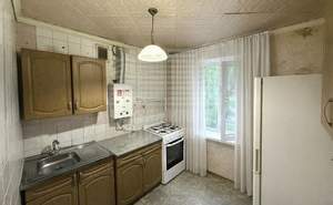 2-к квартира, вторичка, 43м2, 1/5 этаж