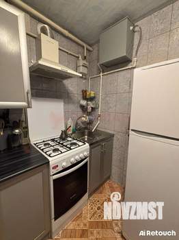 2-к квартира, вторичка, 42м2, 1/4 этаж