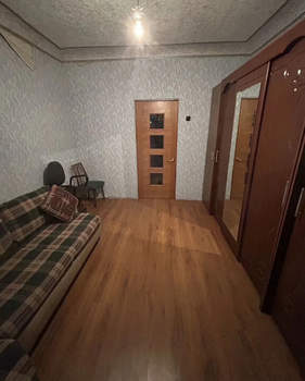4-к квартира, вторичка, 85м2, 2/2 этаж