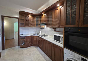 3-к квартира, вторичка, 74м2, 2/5 этаж