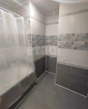3-к квартира, вторичка, 62м2, 1/5 этаж