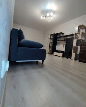 2-к квартира, вторичка, 56м2, 1/10 этаж