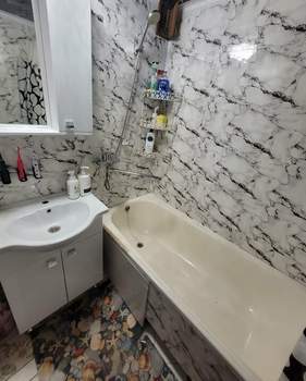 3-к квартира, вторичка, 62м2, 8/9 этаж