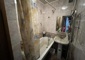 2-к квартира, вторичка, 45м2, 3/5 этаж
