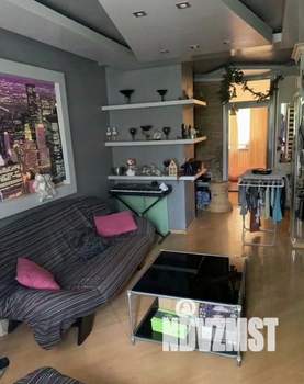 3-к квартира, вторичка, 58м2, 3/5 этаж