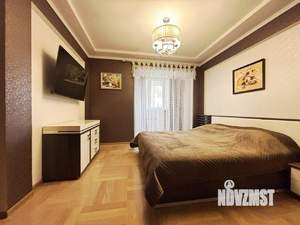 6-к квартира, вторичка, 239м2, 4/5 этаж