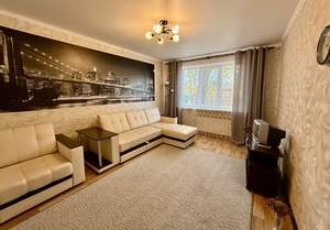 2-к квартира, вторичка, 49м2, 1/5 этаж