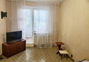 2-к квартира, вторичка, 50м2, 3/5 этаж