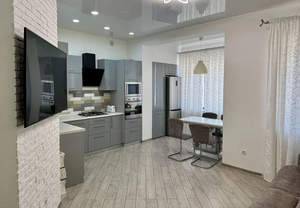 2-к квартира, вторичка, 65м2, 1/3 этаж