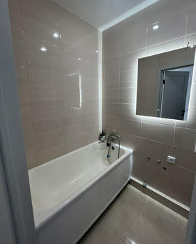 3-к квартира, вторичка, 57м2, 5/5 этаж