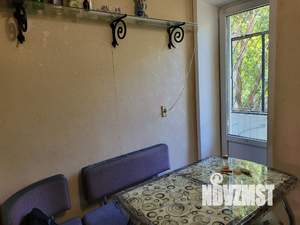 3-к квартира, вторичка, 62м2, 2/5 этаж