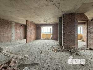 3-к квартира, вторичка, 131м2, 6/8 этаж