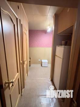 3-к квартира, вторичка, 58м2, 9/9 этаж