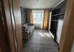 4-к квартира, вторичка, 61м2, 5/5 этаж