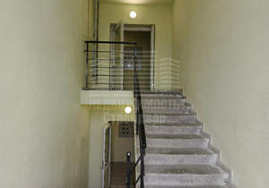 3-к квартира, вторичка, 89м2, 4/4 этаж