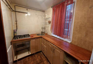 2-к квартира, вторичка, 44м2, 1/1 этаж