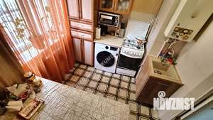 3-к квартира, вторичка, 61м2, 1/2 этаж