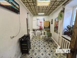 2-к квартира, вторичка, 42м2, 1/3 этаж