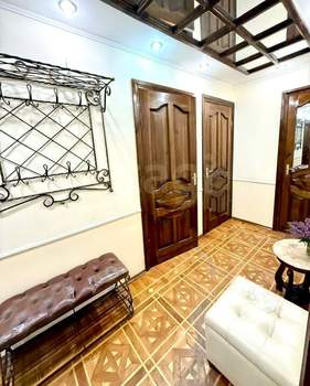 3-к квартира, вторичка, 63м2, 1/5 этаж