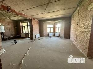 6-к квартира, вторичка, 330м2, 4/4 этаж