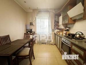 3-к квартира, вторичка, 92м2, 4/5 этаж