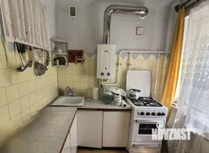 2-к квартира, вторичка, 40м2, 3/5 этаж